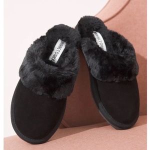 NEW Minnetonka Plush All-Day Black Scuffs sz: Woman’s 9